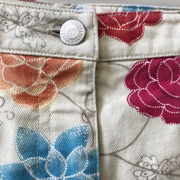 ANN TAYLOR Floral Print Jean Skirt - Picture 4 of 6